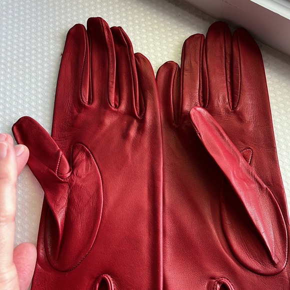 NWOT Italian Leather kid gloves / Red / Size 5.5-6 - Picture 6 of 9